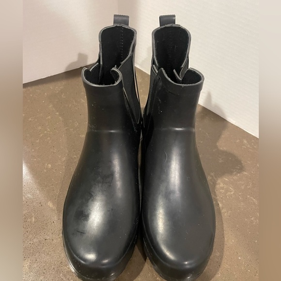 NWT Western Chief Black Women’s Rain Boots - Picture 5 of 6